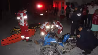 Motociclistas ebrios chocan de frente en Tizimín