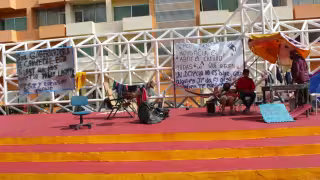 La trabajadora del Ayuntamiento lleva cuatro días de huelga en el palacio municipal de Ciudad del Carmen