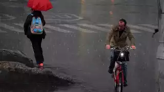 El  Huracán “Blas” andará bravo y ocasionará lluvias torrenciales acompañadas de descargas eléctricas y granizo