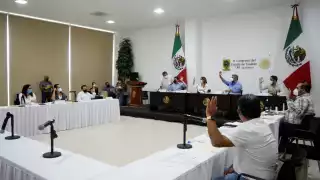 Los 25 diputados votaron a favor y se espera que esta semana se celebre una sesión para ratificar la decisión