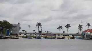 Se esperan cielos nublados y algunas lluvias dispersas en Quintana Roo para este jueves 25 de enero