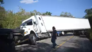 La unidad pesada venía vacía, había descargado en Cancún