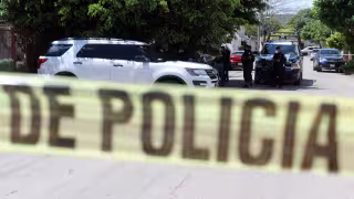 En el domicilio de la persona, encontraron al menos seis kilogramos de cocaína en tabiques