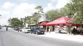 Autoridades Municipales avisaron a Bertha de este cambio el domingo, dejándola con apenas 24 horas para reorganizar sus actividades de venta y reubicación