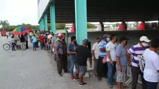El pasado 18 de julio fue el primer día del pago, del cual quedaron fuera más de 600 pescadores de Ciudad del Carmen