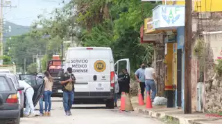 El cráneo humado fue encontrado esta mañana en la puerta de una refaccionaria en Ticul