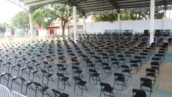 La jornada de vacunación se lleva a cabo en el domo del Parque de Las Casitas en Chetumal La jornada de vacunación se lleva a cabo en el domo del Parque de Las Casitas en Chetumal