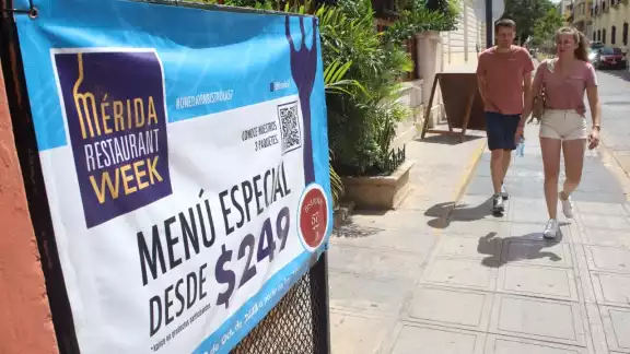 Comensales acudieron a los restaurantes para aprovechar los descuentos que se otorgaron durante una semana Comensales acudieron a los restaurantes para aprovechar los descuentos que se otorgaron durante una semana