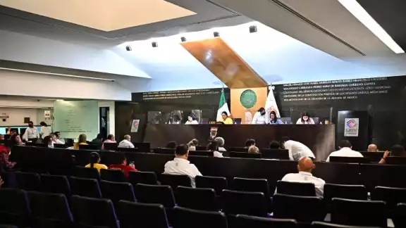 Diputados se mantienen en duda por los resultados del gobierno de Layda Sansores Diputados se mantienen en duda por los resultados del gobierno de Layda Sansores