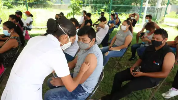 Estudiantes de diversos niveles manifiestan que inmunizarse es ser solidarios con la sociedad