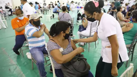 En Yucatán ya se aplicaron un total de 30,023 vacunas En Yucatán ya se aplicaron un total de 30,023 vacunas