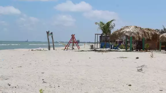 Marco Antonio Rodríguez Badillo dio a conocer que la ocupación de áreas de anidaciones de tortugas marinas se debe a una mala planeación gubernamental . Foto: Fernando Kantún / Por Esto! Marco Antonio Rodríguez Badillo dio a conocer que la ocupación de áreas de anidaciones de tortugas marinas se debe a una mala planeación gubernamental . Foto: Fernando Kantún / Por Esto!