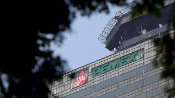 Pemex continúa laborando de manera habitual Foto: Reuters Pemex continúa laborando de manera habitual Foto: Reuters