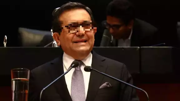 Ildefonso Guajardo Villareal fue diputado local en Nuevo León. Después, de 2009 a 2012, también fue diputado federal representando a este estado