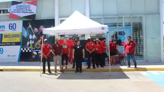 Telefonistas de Ciudad del Carmen suspendieron sus servicios el día de ayer jueves Telefonistas de Ciudad del Carmen suspendieron sus servicios el día de ayer jueves