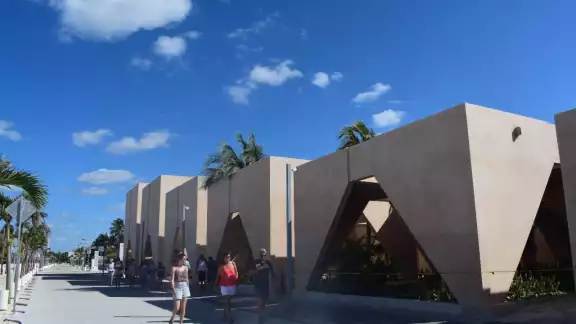 Problemas de construcción en el Museo del Meteorito de Progreso son la principal causa del retraso en la apertura Problemas de construcción en el Museo del Meteorito de Progreso son la principal causa del retraso en la apertura