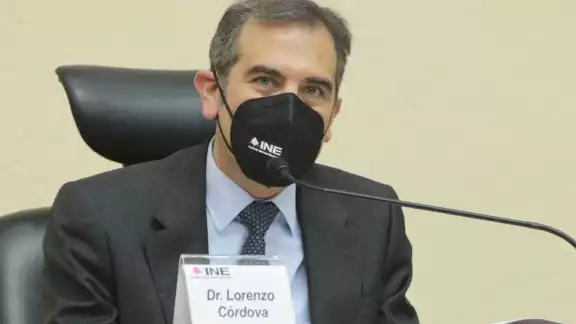 Lorenzo Córdova, consejero presidente del INE