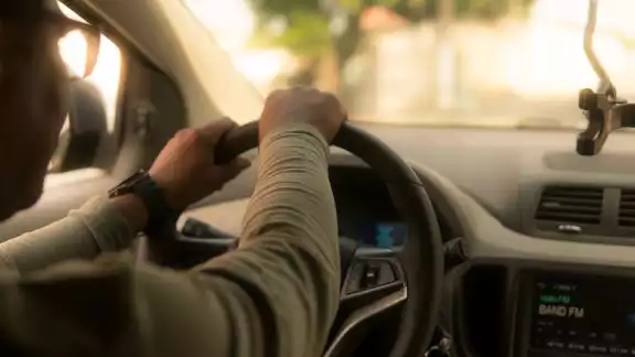 Los conductores de Uber tendrán vacaciones y sueldo mínimo Los conductores de Uber tendrán vacaciones y sueldo mínimo