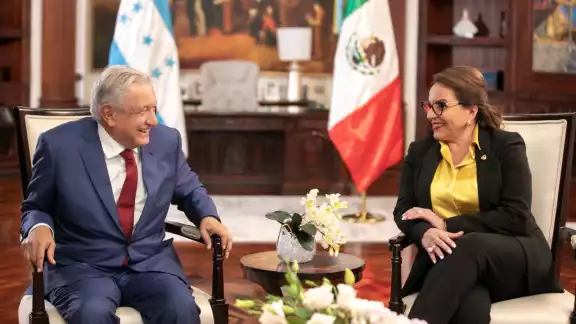 AMLO y Xiomara Castro mantiene políticas similares, según reconoció el mandatario. Foto: Twitter @lopezobrador_ AMLO y Xiomara Castro mantiene políticas similares, según reconoció el mandatario. Foto: Twitter @lopezobrador_