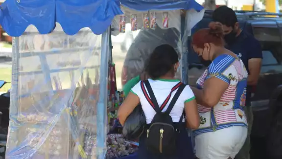 Ambulantes comentan que las pérdidas han sido bastante considerables con respecto a otros años