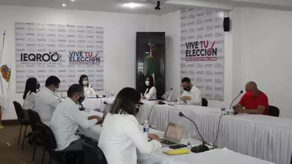 Estos puestos se determinarán con base en el número de votos que haya obtenido cada uno de los partidos políticos y candidatos independientes Estos puestos se determinarán con base en el número de votos que haya obtenido cada uno de los partidos políticos y candidatos independientes