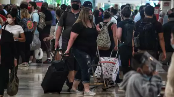El Aeropuerto Internacional de Cancún tendrá 314 vuelos internacionales entre llegadas y salidas este 23 de octubre El Aeropuerto Internacional de Cancún tendrá 314 vuelos internacionales entre llegadas y salidas este 23 de octubre