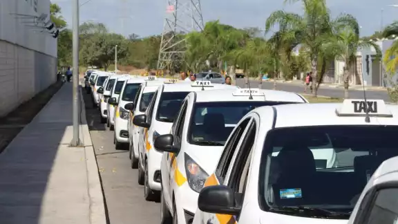 La iniciativa pretende regular diversos servicios brindados a través de plataformas digitales, como Uber y Delivery