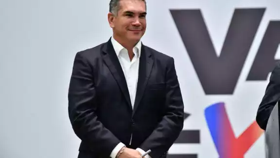 La gestión de Alejandro Moreno Cárdenas al frente del PRI ha sido criticada por sus antecesores y políticos militantes