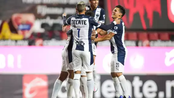 Un gol de penal puso la ventaja para los Rayados Foto: @CopaMx