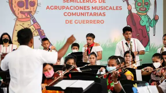 Niñas, niños y jóvenes de Semilleros Creativos se presentarán en el Zócalo de la CDMX Niñas, niños y jóvenes de Semilleros Creativos se presentarán en el Zócalo de la CDMX