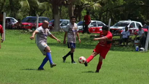 El partido entre Wembley FC y el Grupo Jorcio fue el que más destacó