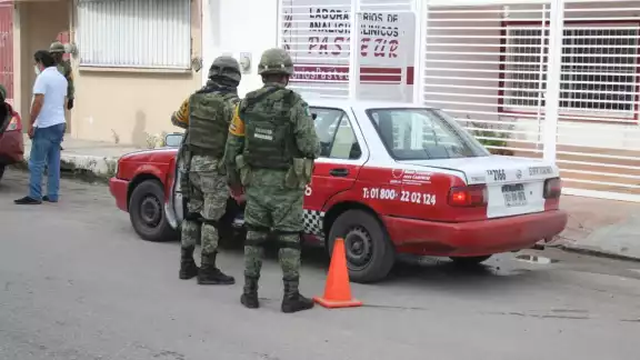 La Encuesta Nacional de Seguridad Pública Urbana indica que seis de cada 10 personas aprueba el desempeño de la PEP, cifra por encima del promedio nacional La Encuesta Nacional de Seguridad Pública Urbana indica que seis de cada 10 personas aprueba el desempeño de la PEP, cifra por encima del promedio nacional