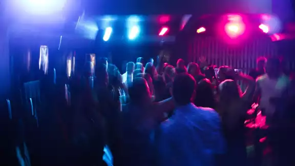 Las fiestas clandestinas son un problema en Brasil Las fiestas clandestinas son un problema en Brasil