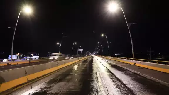 Pedirán a la dependencia federal la realización de un puente peatonal en Puerto Maya. Pedirán a la dependencia federal la realización de un puente peatonal en Puerto Maya.