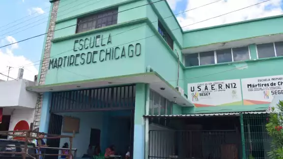 Desde agosto del año pasado la estructura del plantel comenzó a sufrir daños graduales, que no se hicieron visibles