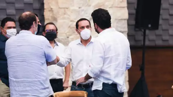 Mauricio Vila se reúne con representantes de los 130 restaurantes para escuchar sus necesidades e inquietudes Mauricio Vila se reúne con representantes de los 130 restaurantes para escuchar sus necesidades e inquietudes