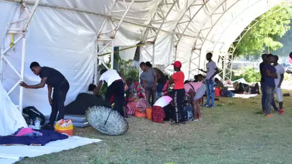 Hasta el momento los migrantes alojados en Campeche son de Haití, Venezuela, Cuba, Nicaragua y Guatemala Hasta el momento los migrantes alojados en Campeche son de Haití, Venezuela, Cuba, Nicaragua y Guatemala