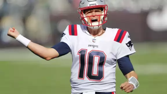 Eagles sufren para ganar a Colts y Patriots sorprenden a Jets en el final