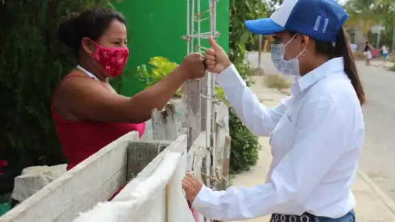 Dafne López continúa su gira por el sur de Mérida, escuchando a los habitantes del VII Distrito Dafne López continúa su gira por el sur de Mérida, escuchando a los habitantes del VII Distrito