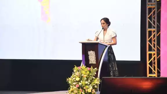 Biby Rabelo acusa al Gobierno de Layda de fabricar una carpeta de investigación contra el director del SMAPAC Biby Rabelo acusa al Gobierno de Layda de fabricar una carpeta de investigación contra el director del SMAPAC