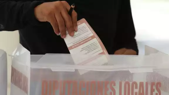 La derrota de Morena en las elecciones de Hidalgo y Coahuila, representa una negatividad para el partido.  Foto: Fátima Miranda