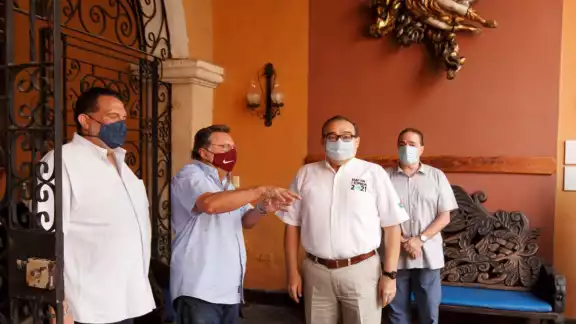 En reunión, propuso que la ciudad sea la “puerta de acceso a las maravillas de Yucatán” En reunión, propuso que la ciudad sea la “puerta de acceso a las maravillas de Yucatán”