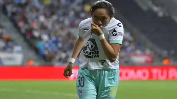 El Club Pachuca Femenil y la quintanarroense Viridiana Salazar echaron a uno de los equipos más complicados de la liga El Club Pachuca Femenil y la quintanarroense Viridiana Salazar echaron a uno de los equipos más complicados de la liga