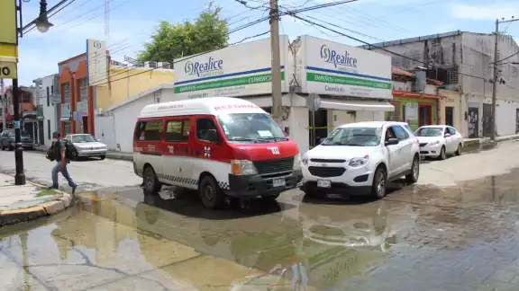 Los daños del accidente fueron valuados en mil 500 pesos Foto: Ricardo Jiménez Los daños del accidente fueron valuados en mil 500 pesos Foto: Ricardo Jiménez