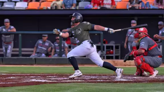 Los Tigres de Quintana Roo tuvieron un tropezón esta noche en el Beto Ávila contra los Diablos Rojos del México
