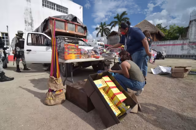 De aprobarse la propuesta, el uso de pirotecnia en parques de Cozumel será controlado por Protección Civil