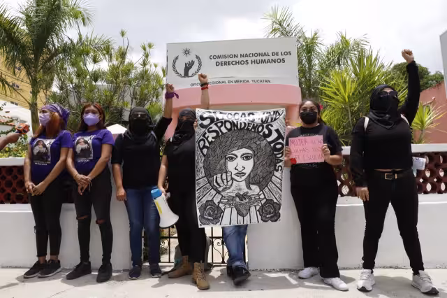 La protesta fue en las instalaciones de la CNDH