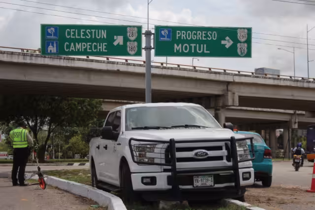 Elementos de la SSP Yucatán tomaron nota del accidente de tránsito