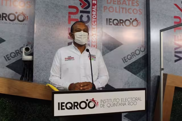 Yessuni alza la mano para sustituir a Gamero t

