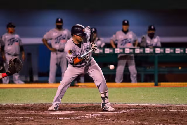 A partir de este martes 3 de agosto hasta el jueves 5, los Tigres recibirán administrativamente en el Estadio Deportivo Universitario “Beto Ávila” del puerto, a los Rojos del Águila de Veracruz
